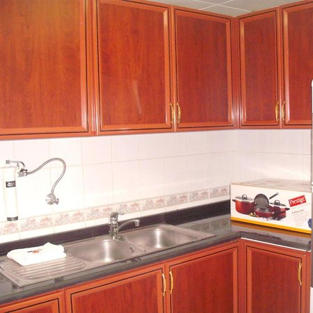 Abu Dhabi Plaza Hotel Apartments Buitenkant foto