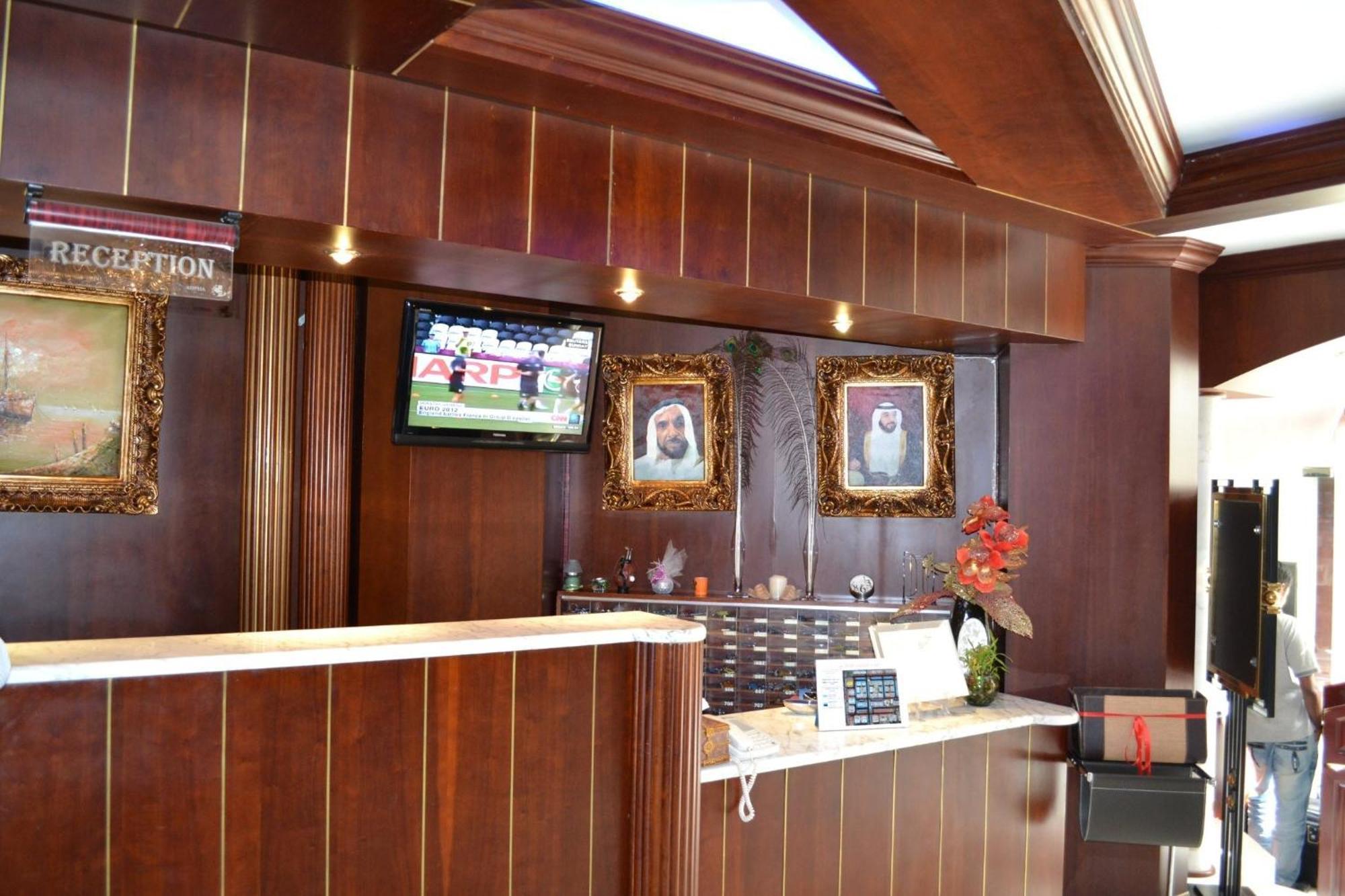 Abu Dhabi Plaza Hotel Apartments Buitenkant foto
