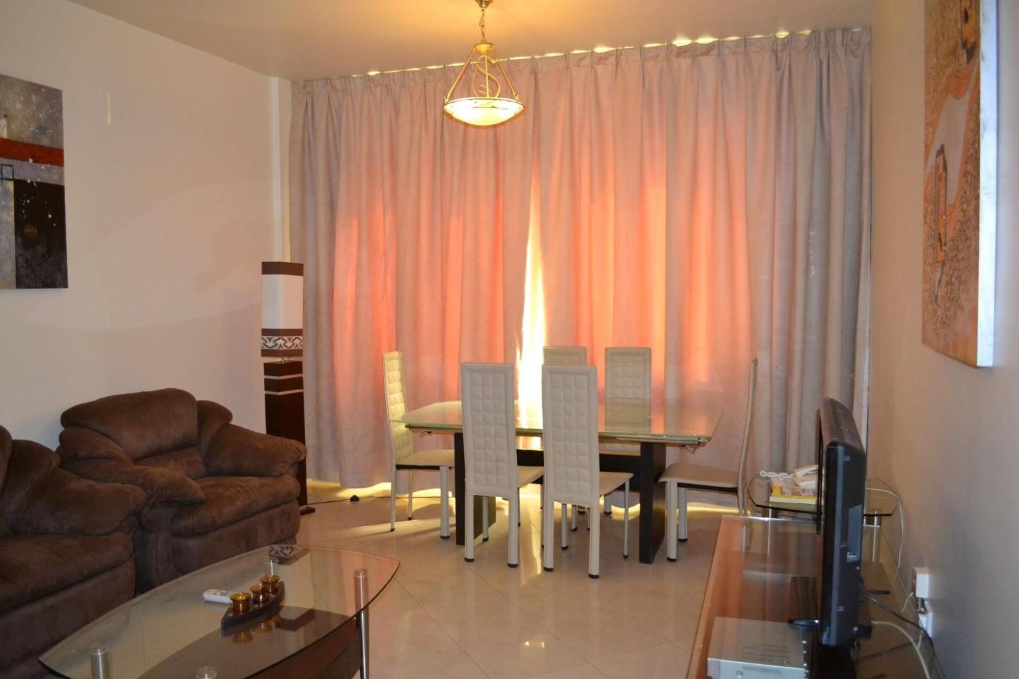 Abu Dhabi Plaza Hotel Apartments Buitenkant foto